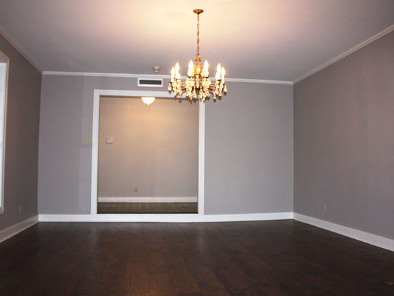 5th image of 2606 Birchwood Dr #1