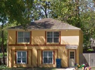 405 E 3rd St #B, Mount Pleasant, TX 75455