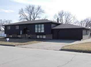 407 N Birch St, Norfolk, NE 68701