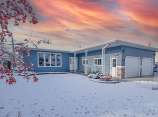 2211 6th Ave E, Williston, ND 58801