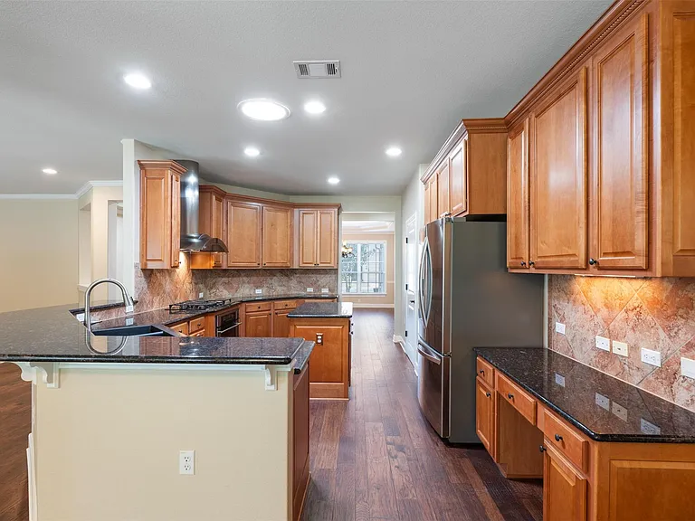 202 River Rock Dr — Photo 12