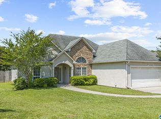 145 Saint Charles Dr, Helena, AL 35080