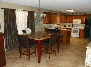 2405 93rd St, Lubbock, TX 79423