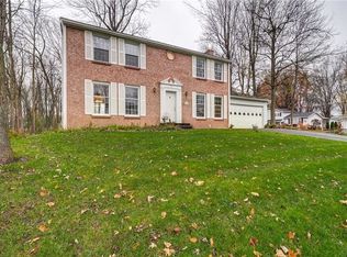 7567 Glencrest Ave, Liverpool, NY 13088