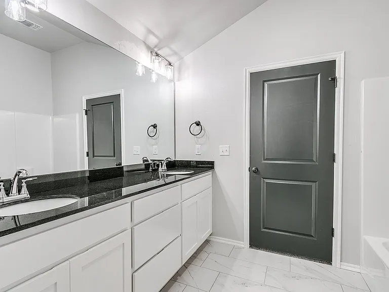 824 Chase Ln — Photo 25