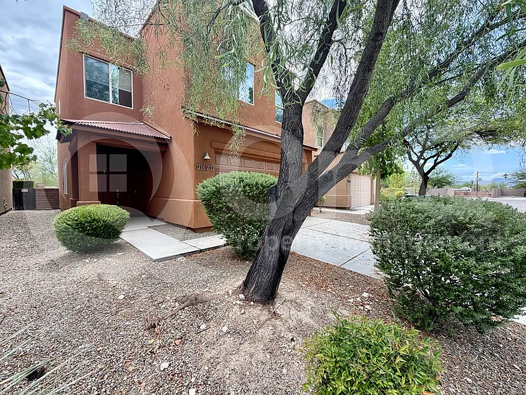 2879 N Silkie Pl — Photo 3