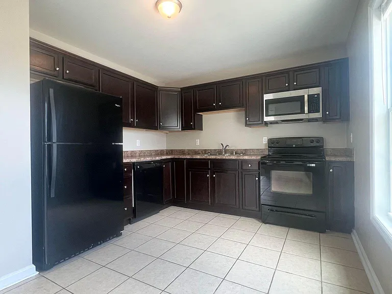 8025 Wilburn Way #8025 — Photo 2