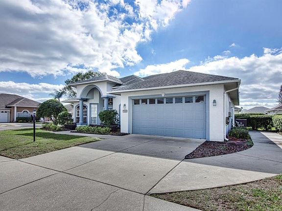 2nd image of 7028 Hazeltine Cir
