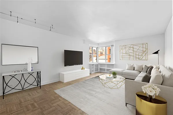 Sold by Compass | media 17