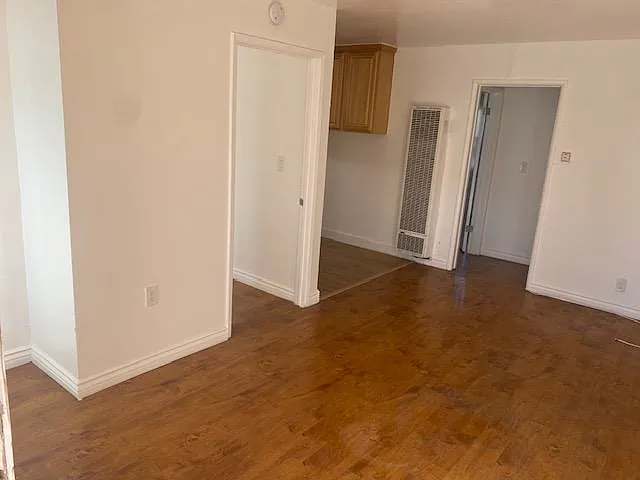 6326 Crenshaw Blvd. — Photo 15