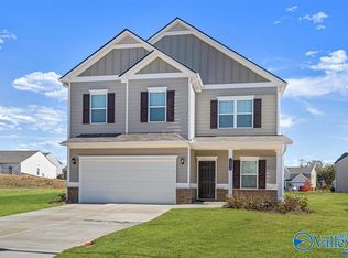 174 Mill Valley Way, New Market, AL 35761