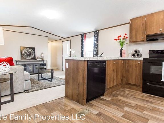 5th image of 121 Terrace View Dr Room 43