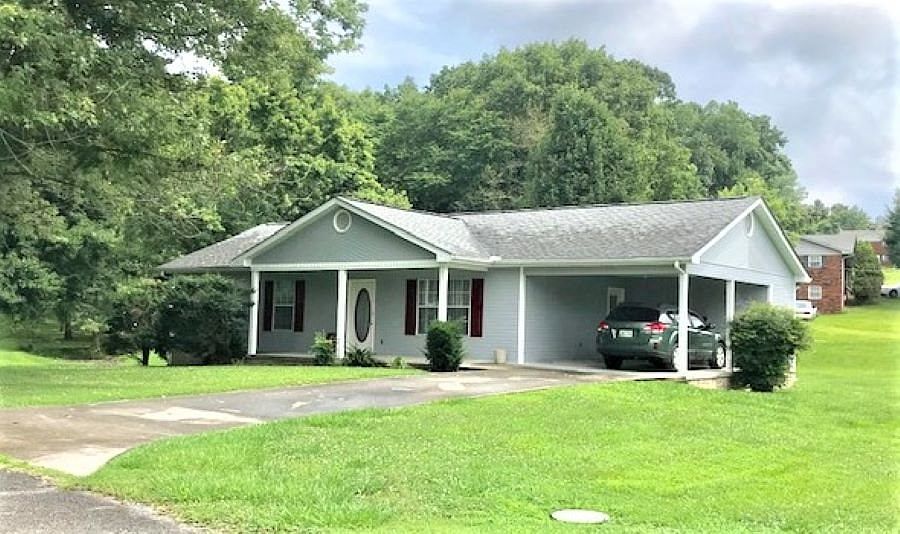 1st image of 2275 Carmel Dr