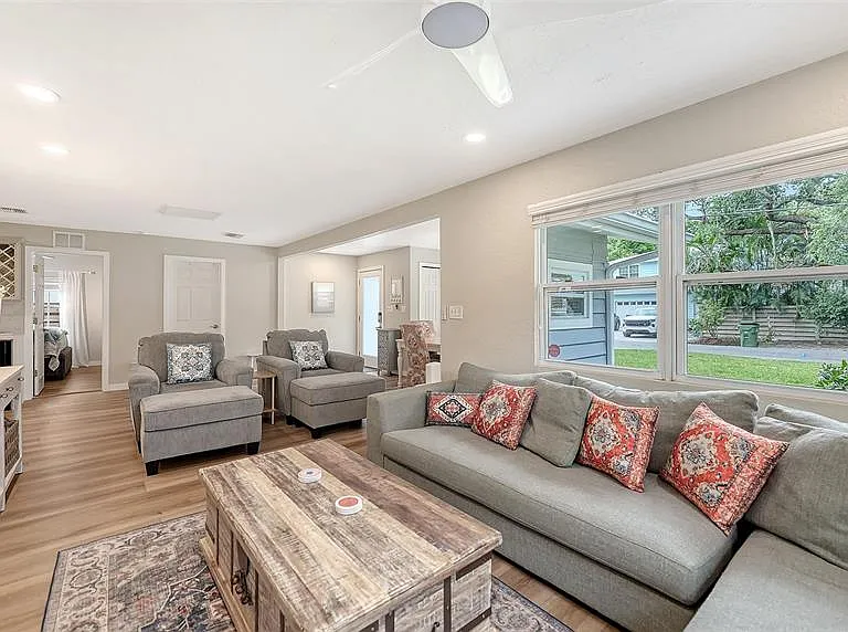 1773 Harmony Ln — Photo 3