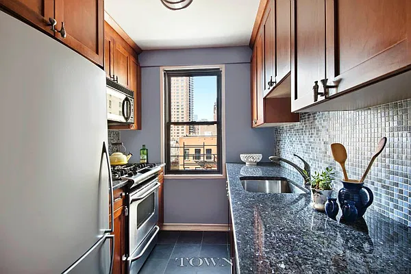 Sold by Town Residential | media 3