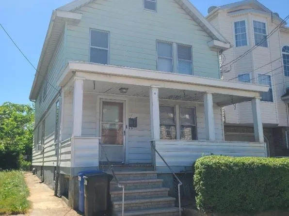 42 S 2Nd St, Elizabeth City, NJ 07206