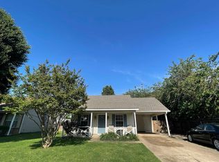 325 Sharon Dr, Trumann, AR 72472