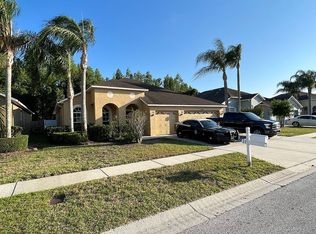 18219 Cypress Haven Dr, Tampa, FL 33647