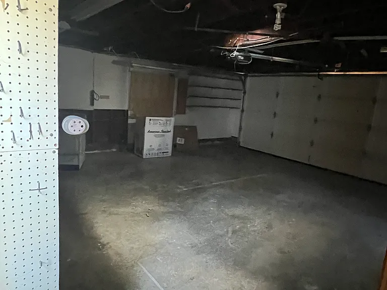 3465 Marathon Dr — Photo 6