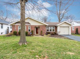 977 Glenbrook Ave, Saint Louis, MO 63122