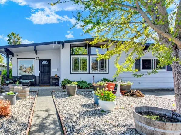 325 Fir Street, Vacaville, CA 95688