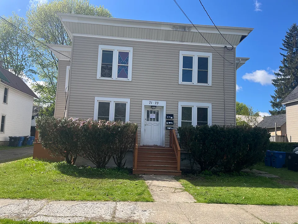 72 Maple Ave #3