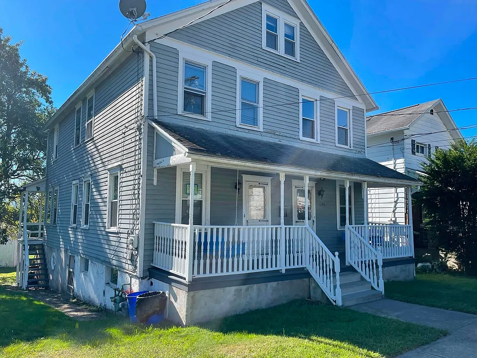 1245 Main St #1245