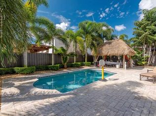 16234 SW 61st Ln, Miami, FL 33193