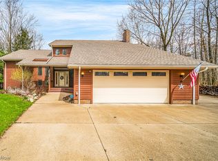17549 Alexander Rd, Walton Hills, OH 44146
