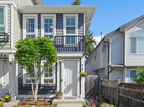 1935 Manning Ave #9, Pt Coquitlam, BC V3B 1L3