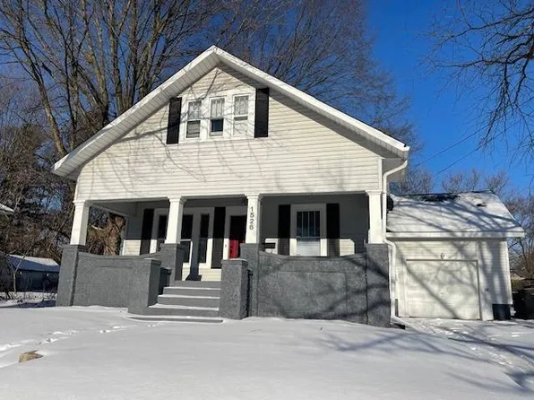 1526 E Beardsley Ave, Elkhart, IN 46514