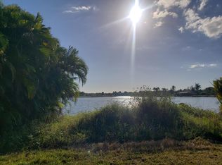 18024 Royal Hammock Blvd, Naples, FL 34114