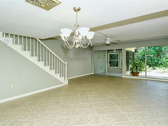 4th image of 2207 Circlewood Dr #42