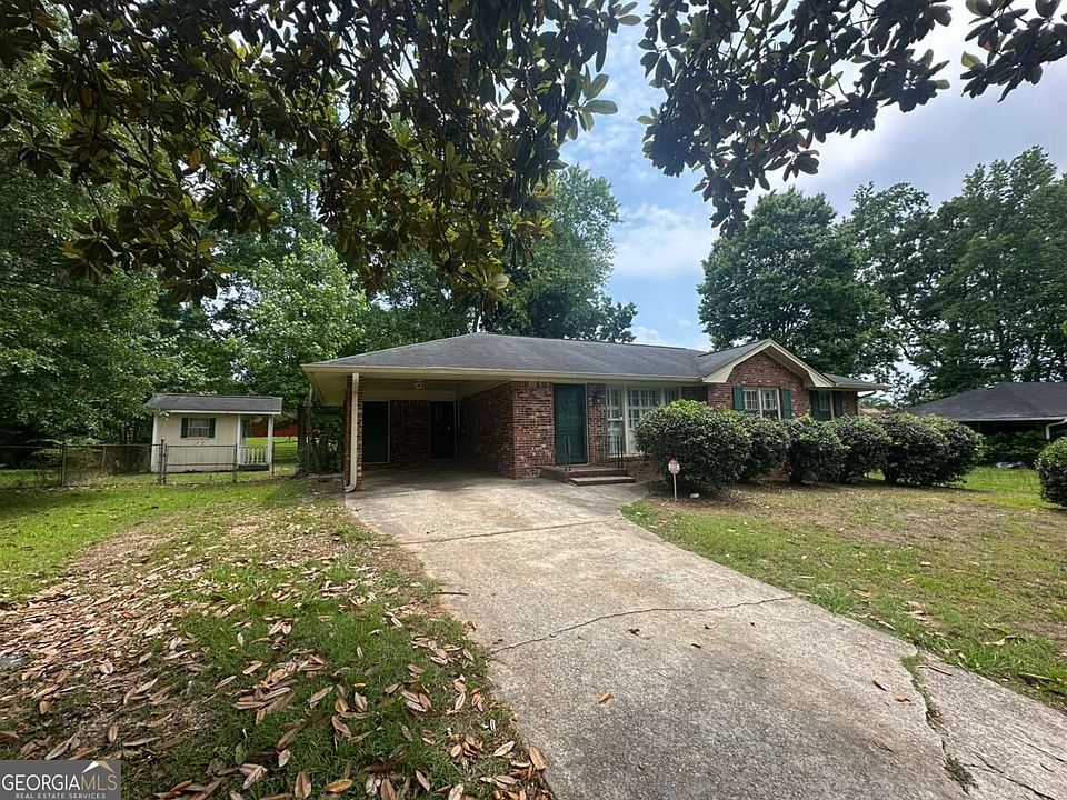 1st image of 3053 Menlo Park Dr