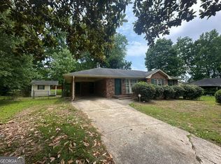 3053 Menlo Park Dr, Rex, GA 30273