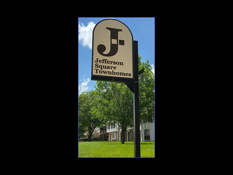 10149 Jefferson Hwy — Photo 1