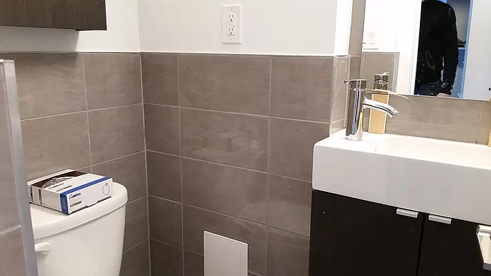 Rented by New York Realty Minimax Inc | media 13