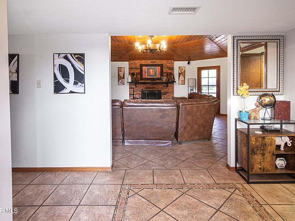 4th image of 1380 Adabel Dr