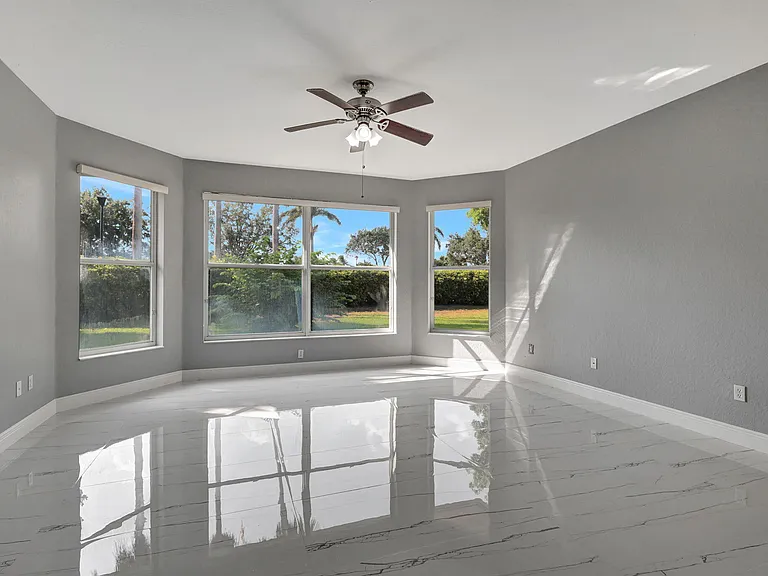 4190 Bahia Isle Cir — Photo 23