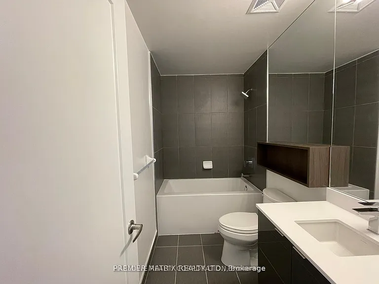 135 Lower Sherbourne St #434-W — Photo 5