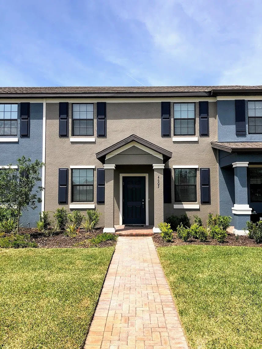 3 bed, 2.5 bath, 1615 sqft, $2,725 — Photo 2