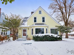 1303 Hickory St, Waukegan, IL