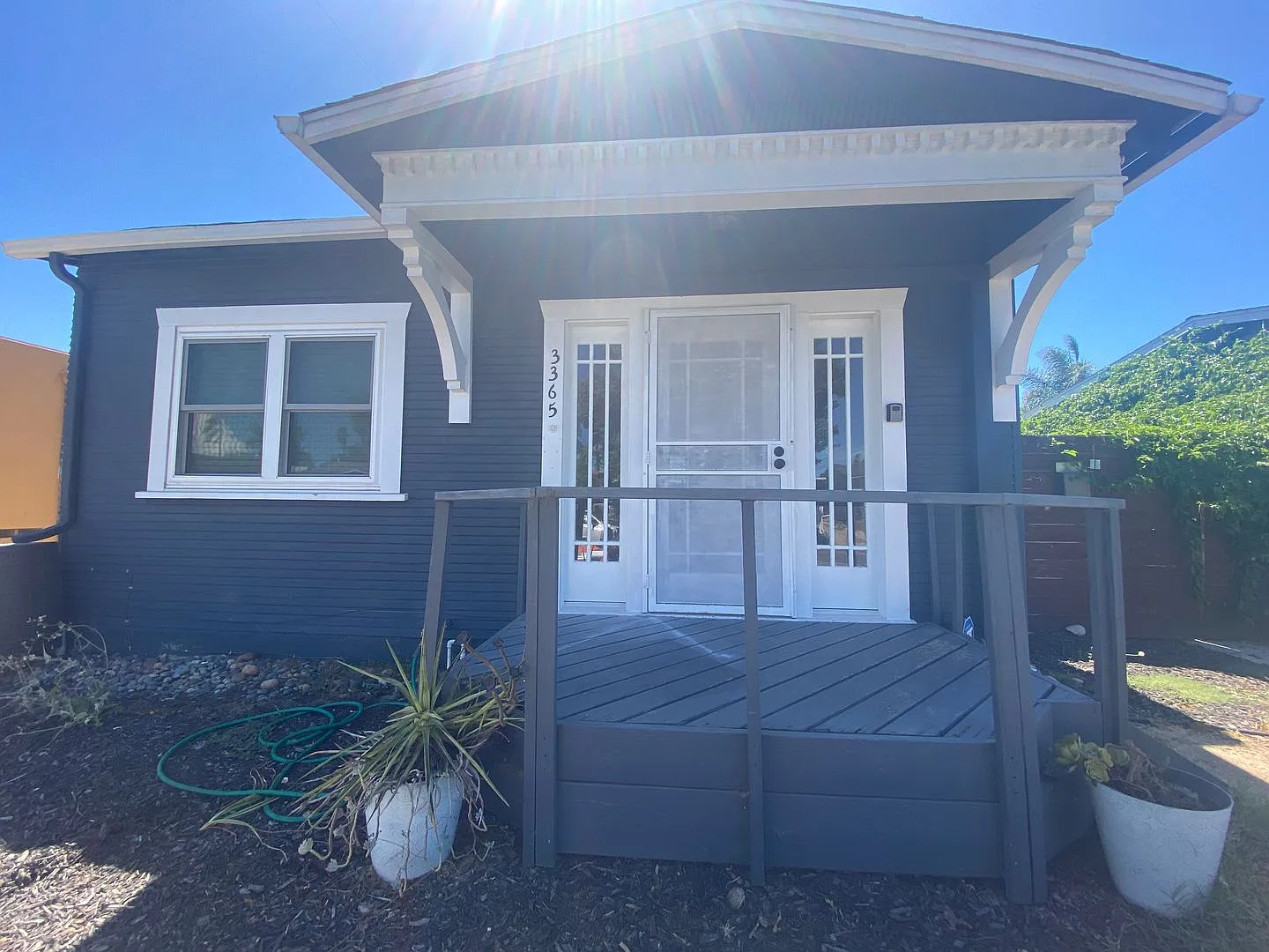 Cute two bedroom, one bathroom single family home located in Normal heights available now — Photo 1