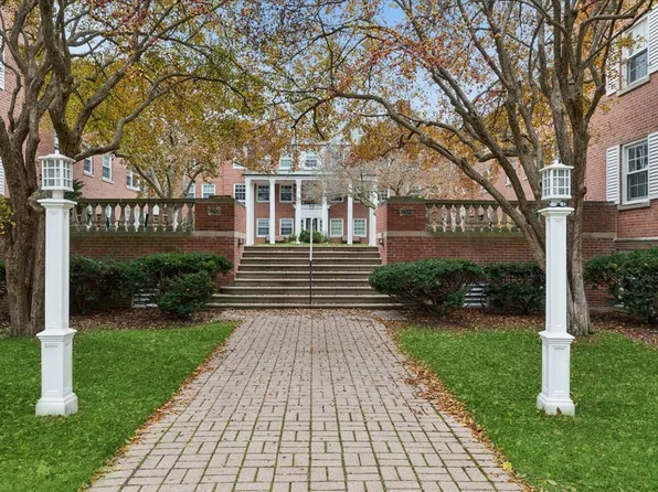 (undisclosed Address), Evanston, IL 60201