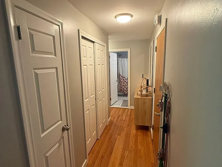 115 S Main St — Photo 12