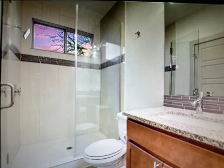 1805 Ulit Ave — Photo 11