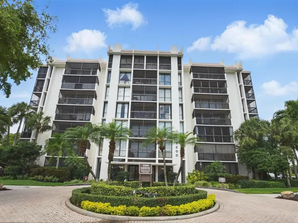 1534 Bridgewood Drive #1534, Boca Raton, FL 33434