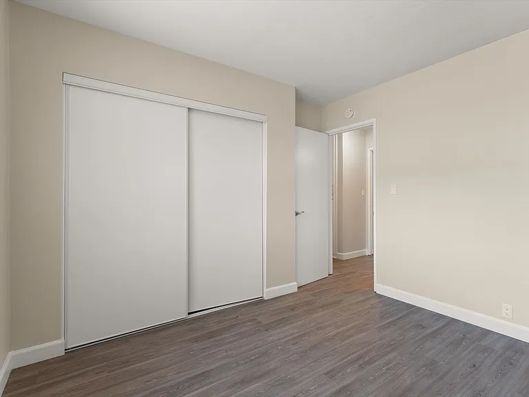 School Circle Apartments - Riverside, CA — Photo 77