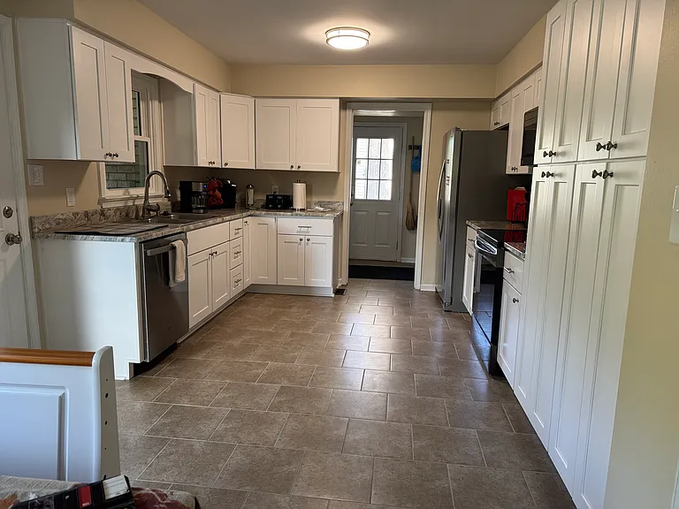 2427 Southern Pines Dr — Photo 23
