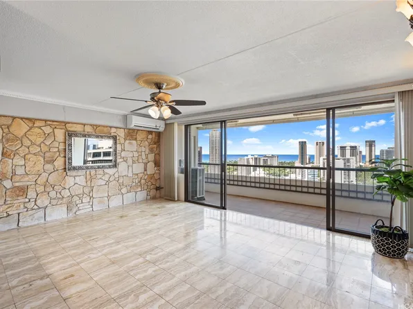 2333 Kapiolani Blvd APT 2211, Honolulu, HI 96826